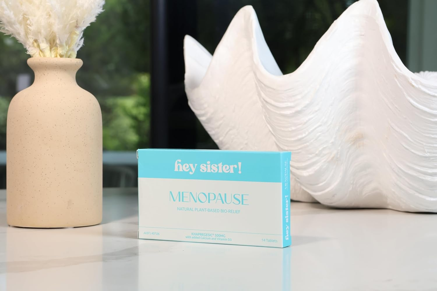 Hey Sister! OG Menopause Plant-Based Relief &ndash; Targeted Support for Hot Flushes, Bloating, Fatigue & Mood Swings &ndash; 14 Tablets image number 2