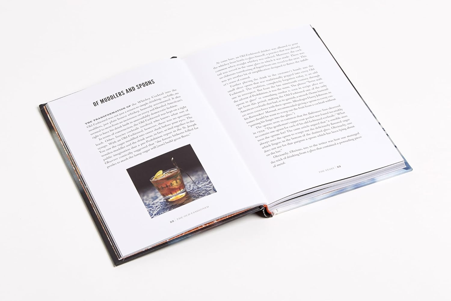 The Old-Fashioned: the Story of the World'S First Classic Cocktail, with Recipes and Lore image number 1