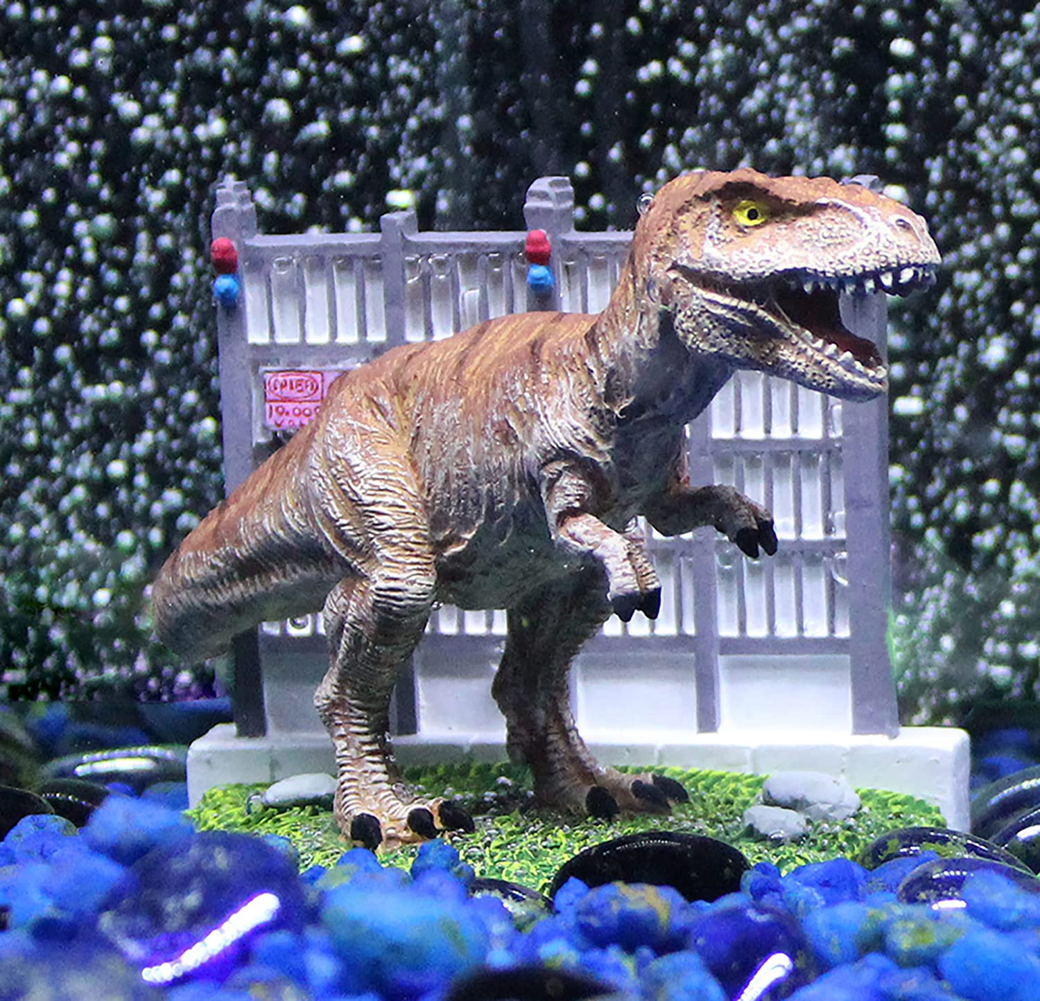 Penn-Plax Jurassic Park Officially Licensed 2-Piece Aquarium Ornament Bundle &ndash; Includes T-Rex and Park Gate Decorations &ndash; Small image number 3