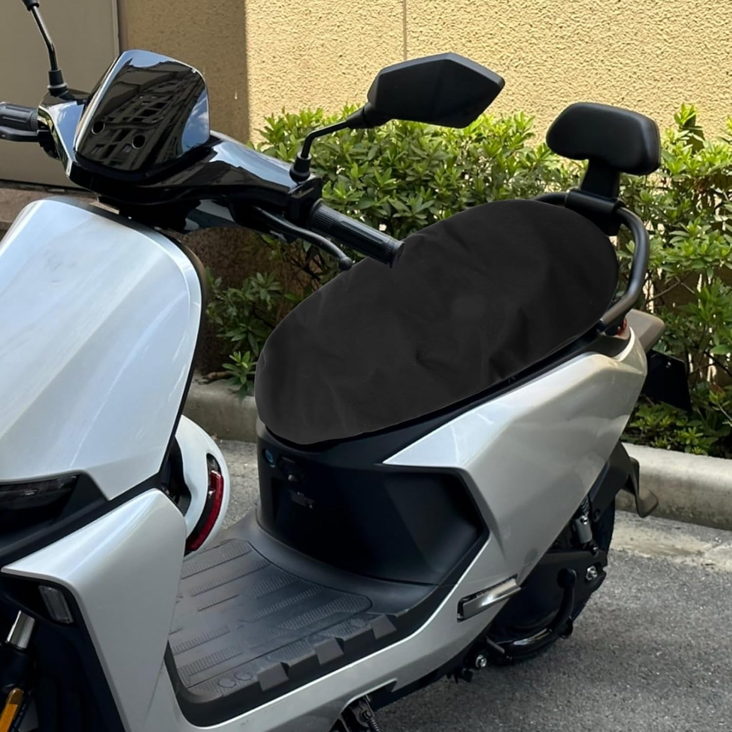 Zerodeko Electric Vehicle Seat Cover Scooter Seat Pad for Motorcycle Scooters Provide Heat Protection and Function image number 2