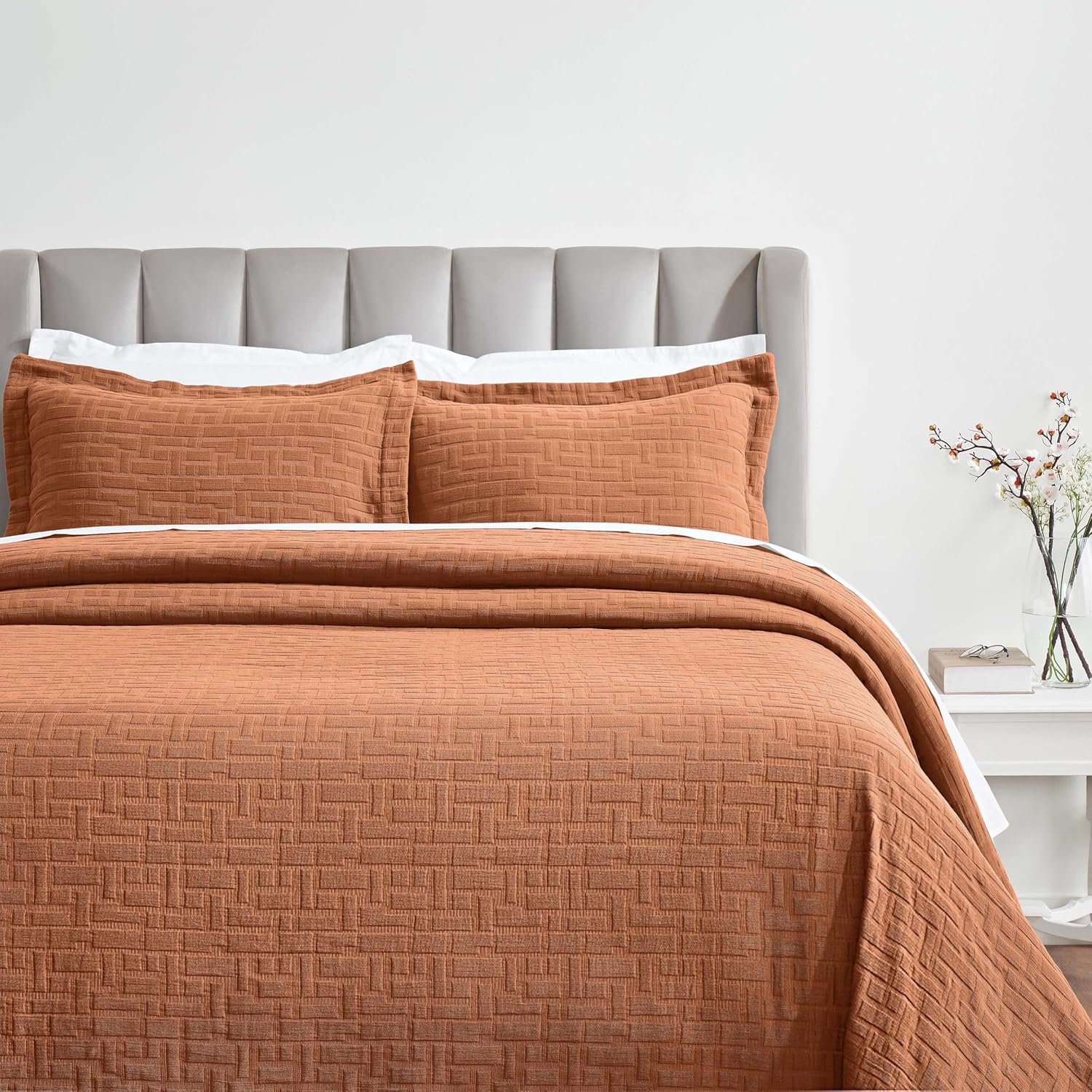 Superior 3 Piece Cotton Bedspread and Sham Set, Home Bed Decor, Decorative Bed Spread, 2 Pillow Shams, Medium Weight, Matelasse Coverlet, Bedding Essentials, Madrid Collection, California King, Ivory