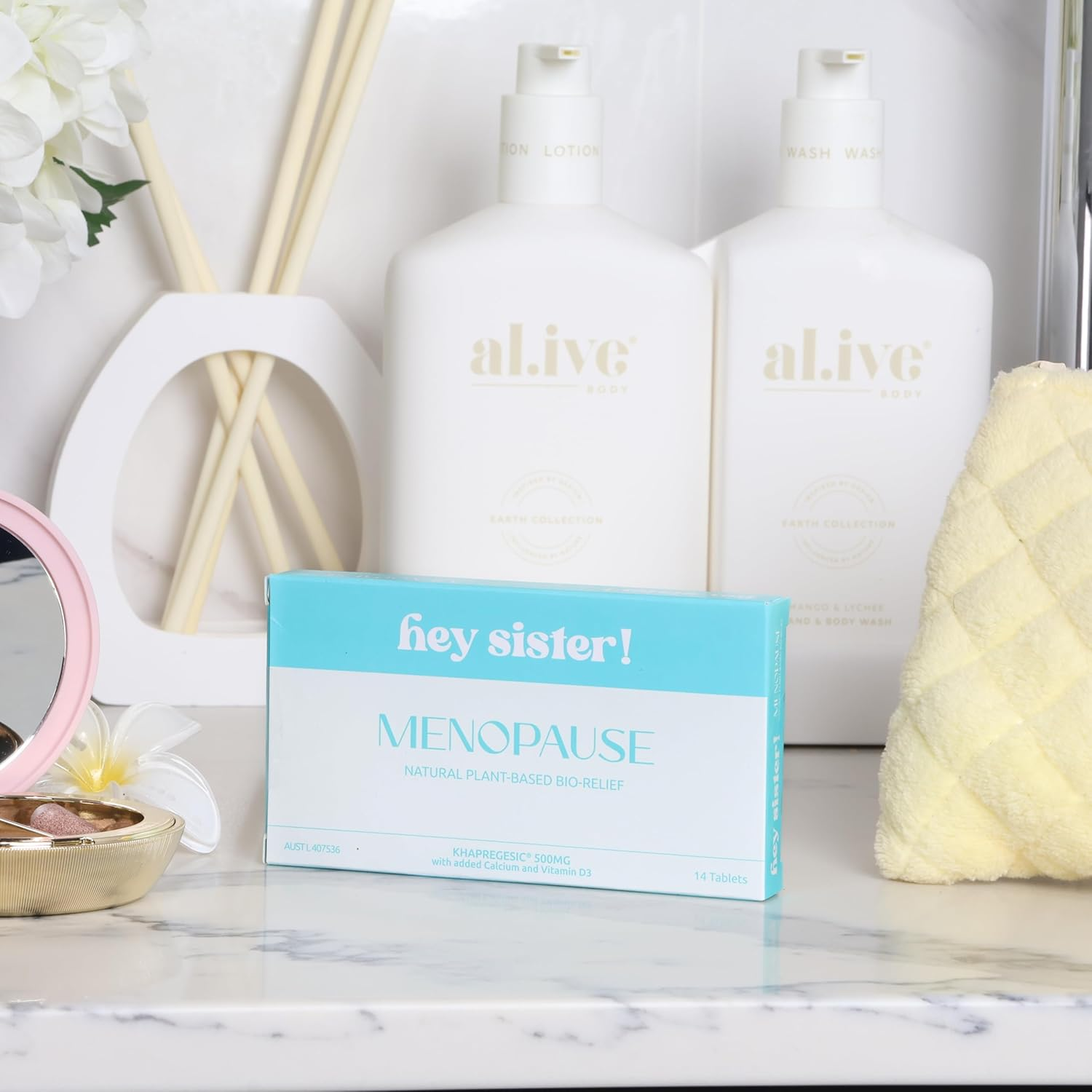 Hey Sister! OG Menopause Plant-Based Relief &ndash; Targeted Support for Hot Flushes, Bloating, Fatigue & Mood Swings &ndash; 14 Tablets image number 1