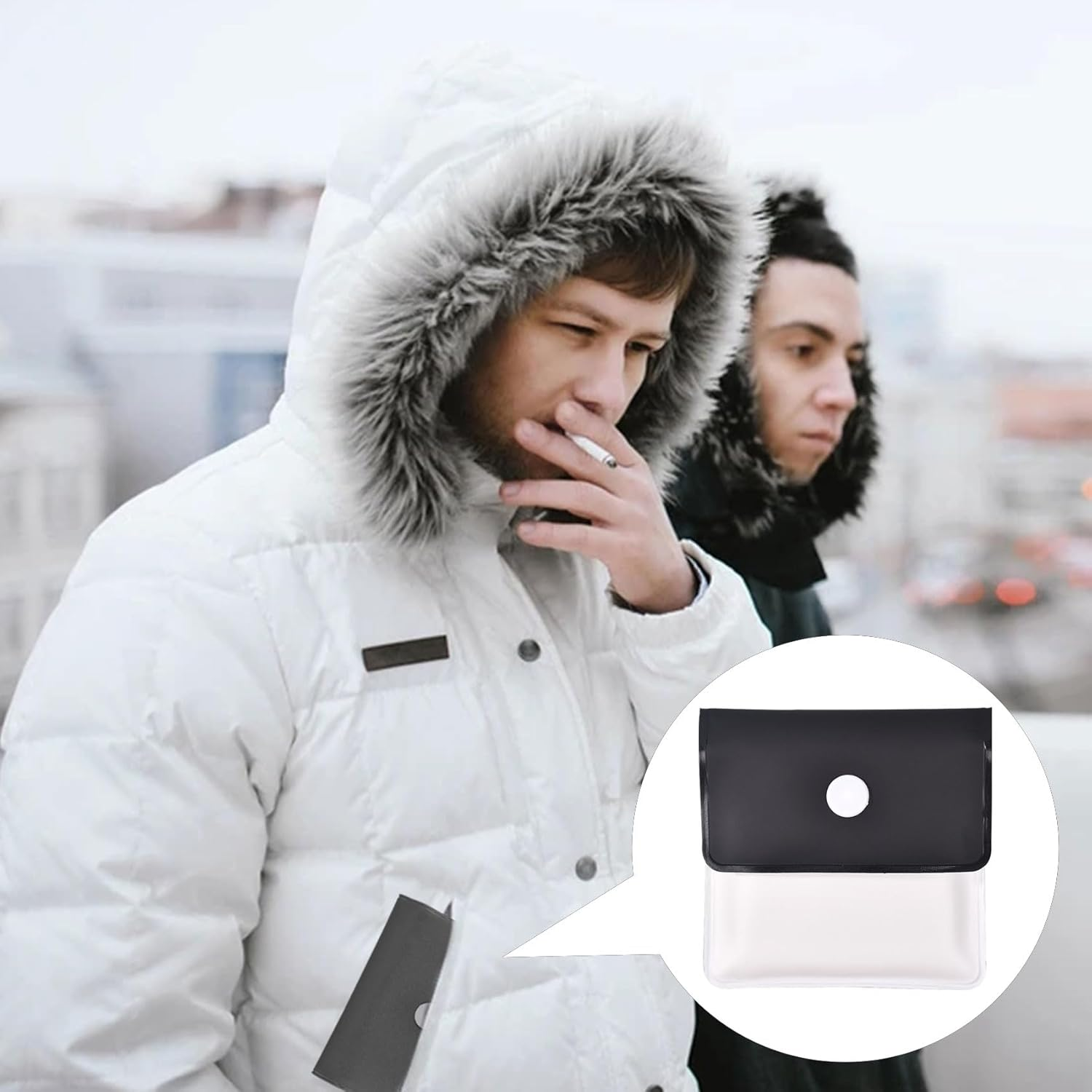 Pocket Ashtray Pouch Fireproof PVC, 4 Pcs Reusable Portable Ashtray with Lid Smell Proof, Cute Travel Ashtray Cigarette Butt Disposal, Cigarette Disposal Outdoor Fancy Black and White for Travel Use