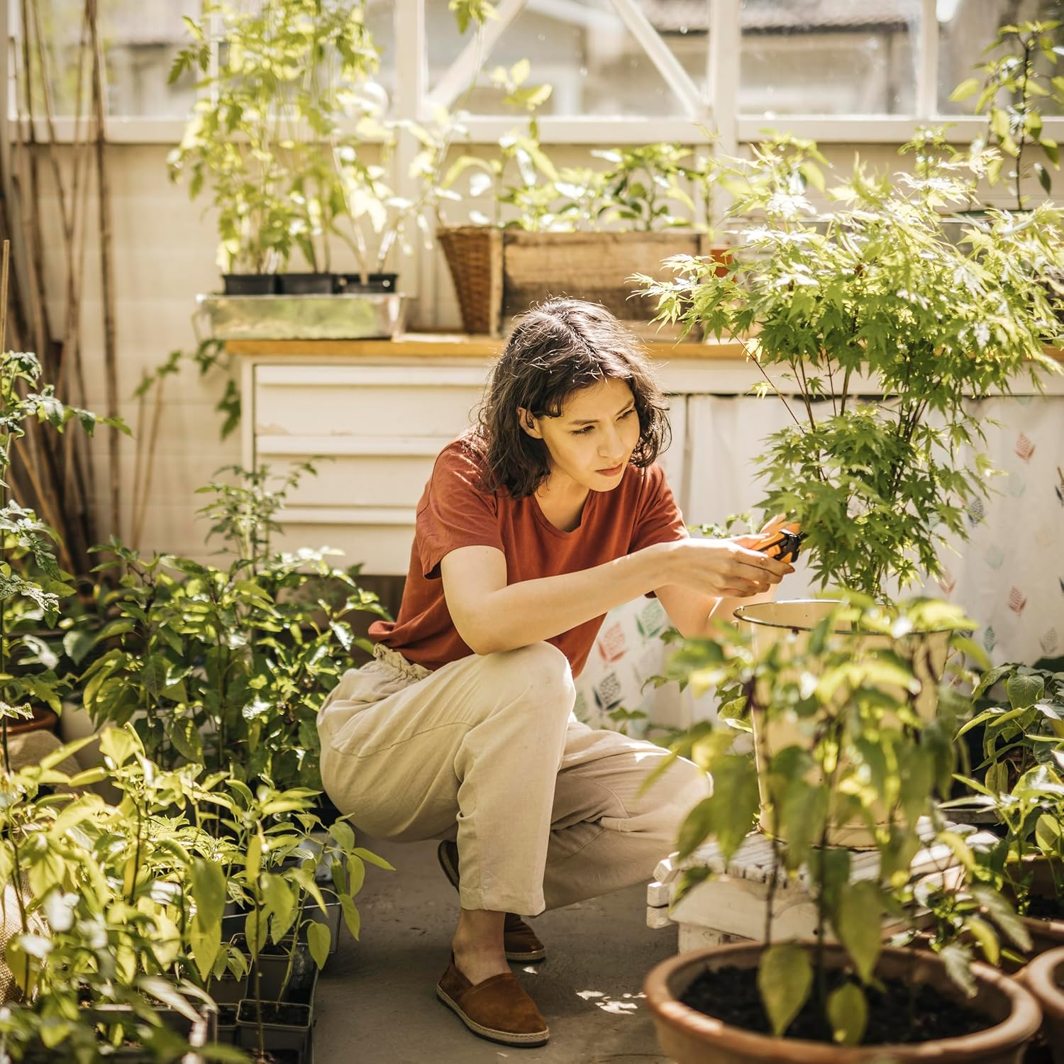 Fiskars Micro-Tip Pruning Snips Garden Shears - Plant Cutting Scissors with Sharp Precision-Ground Non-Stick Blade - 2-Count image number 6