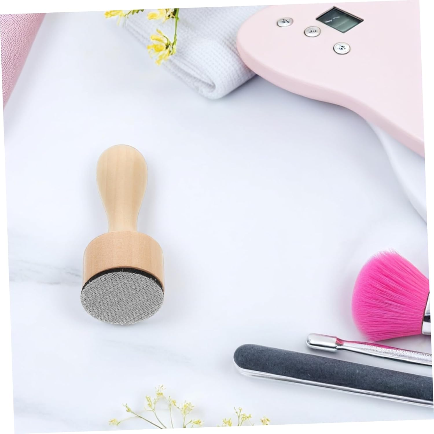 Nail Stamper Tool Set with Wooden Handle Ink Blending and Cleaning Pad Clamping Design for Nail Care Suitable for Professional Salon and Home Use Versatile for Scrapbooking And image number 4