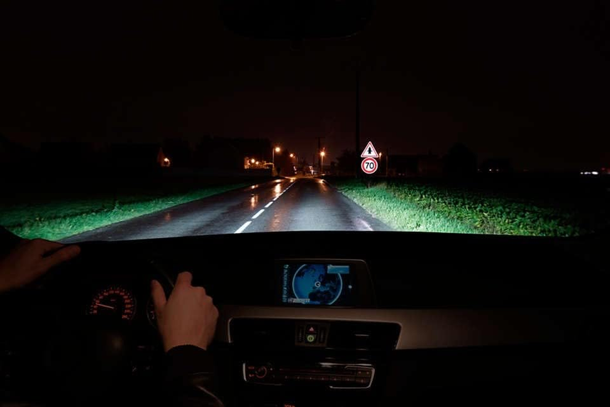 Philips LED H3 11336 U90CW Ultinon Pro9000 Headlight Bulb with Lumileds Automotive LED image number 2