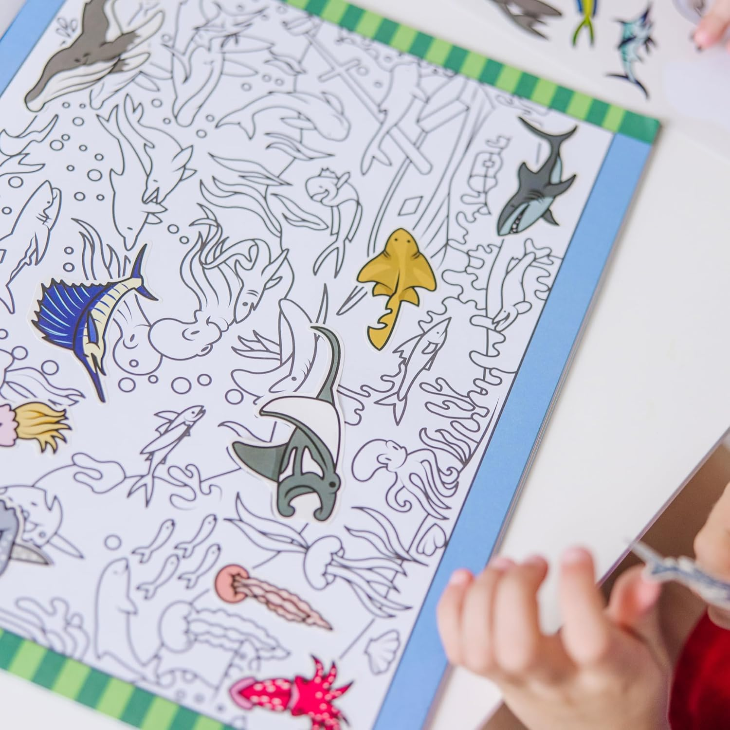 Melissa and Doug - Seek & Find Sticker Pad - Animals image number 2