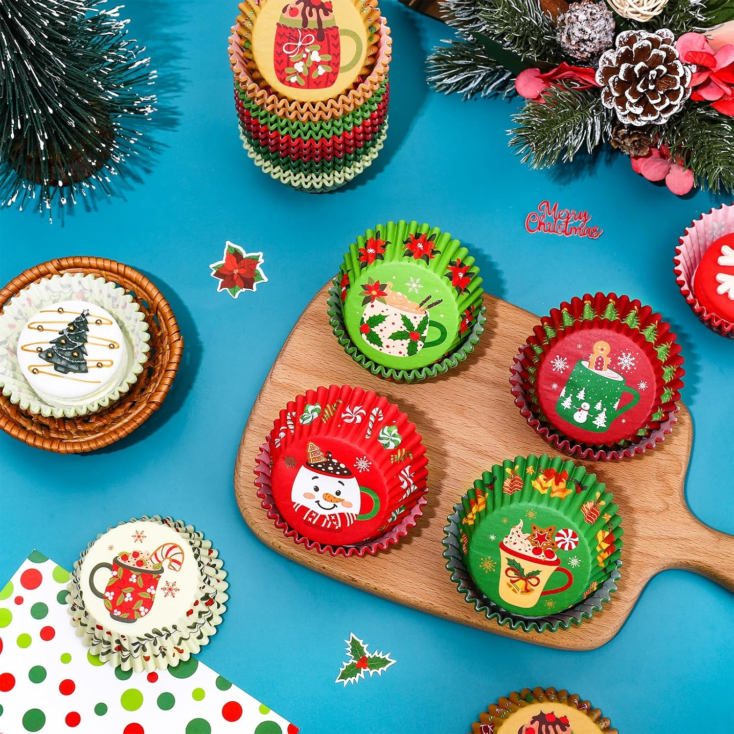 Whaline 600Pcs Christmas Coffee Drink Cupcake Liners Hot Cocoa Cupcake Wrappers Snowman Latte Coffee Lover Baking Cups Holders Sweet Holiday Muffin Liners for Xmas Holiday Birthday Party Supplies image number 3