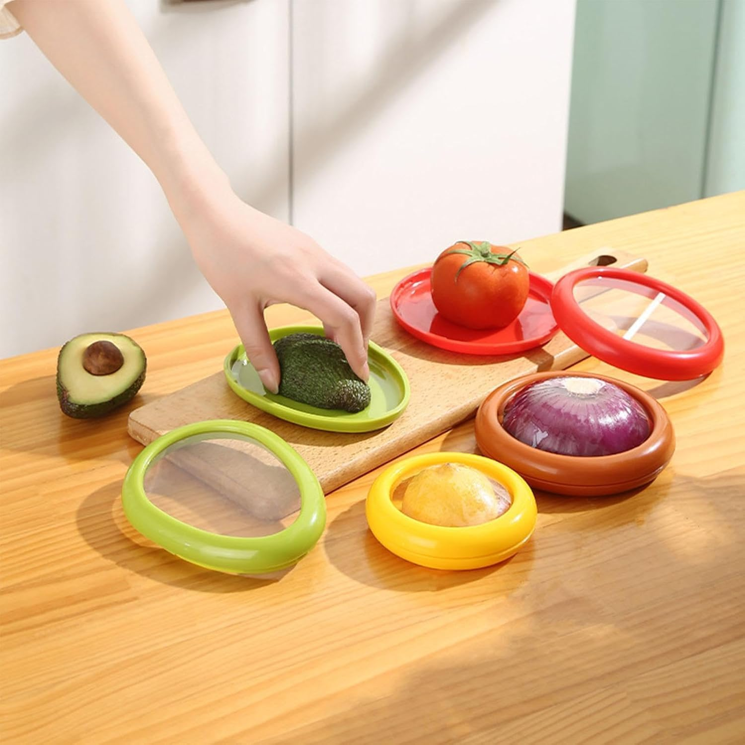 4PC Silicone Fruit and Vegetable Storage Containers Set for Fridge, Onion Storage Container, Avocado Keeper,Tomato Saver,And Lemon Holder image number 4