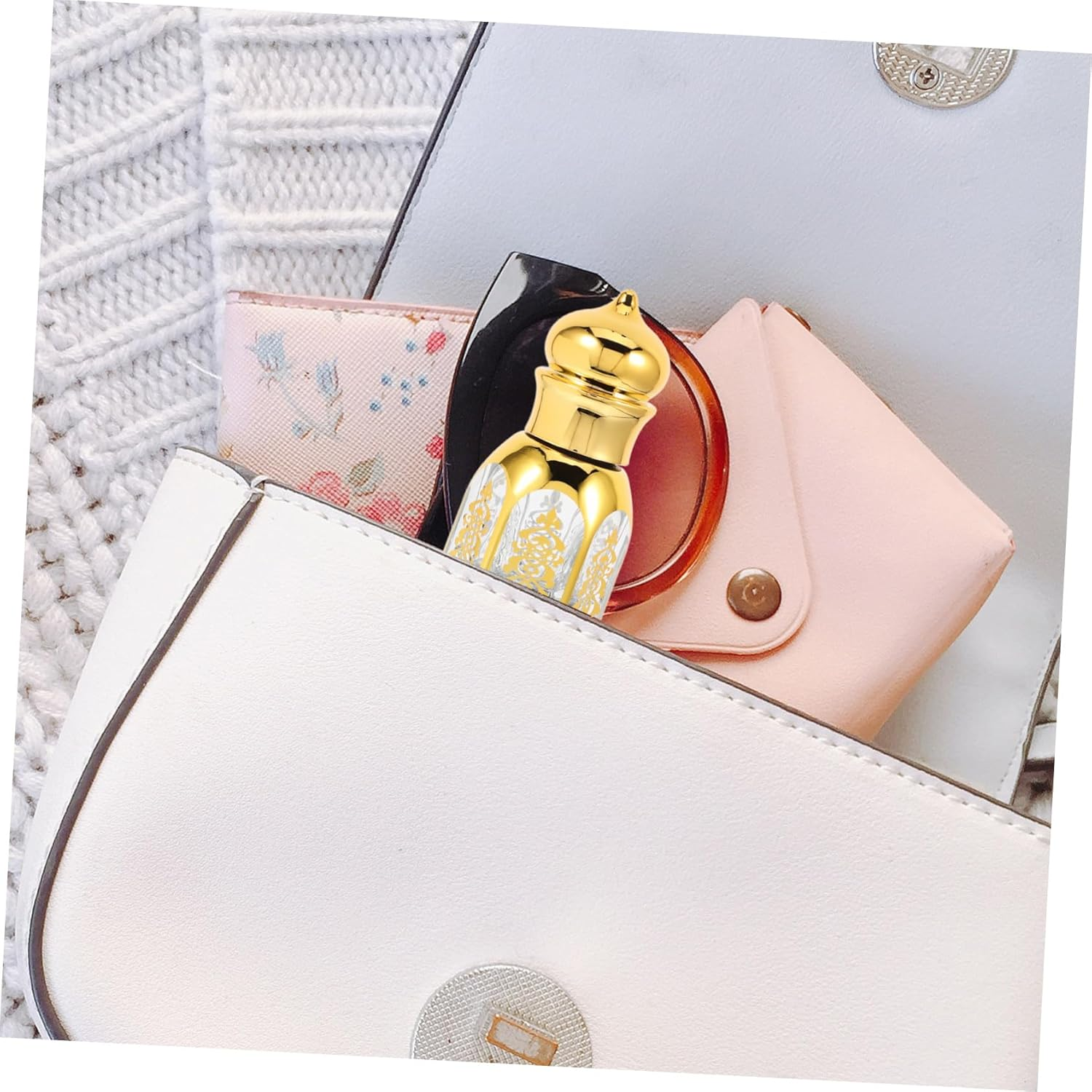 Luxshiny 2Pcs Vintage Style Glass Roller Bottles for Essential Oils Portable Perfume Containers Roller for Easy Application for Travel and Giving image number 4