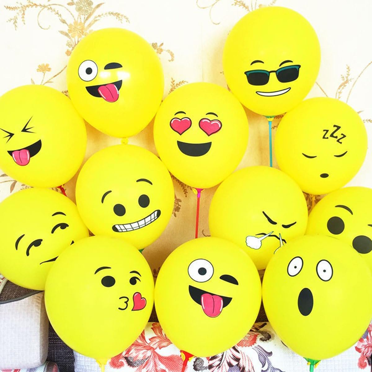 100Pcs Emoji Latex Balloons Funny Face Latex Balloons for Birthday Party Face Balloons Smile Printed Balloons Birthday Home Decoration 12Inch image number 3