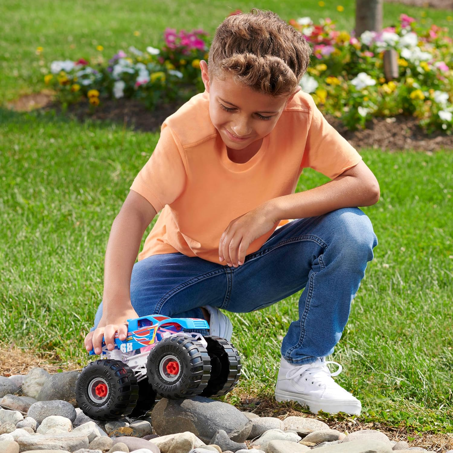 Hot Wheels Ready to Race Car Monster Truck Vehicle Playset image number 5