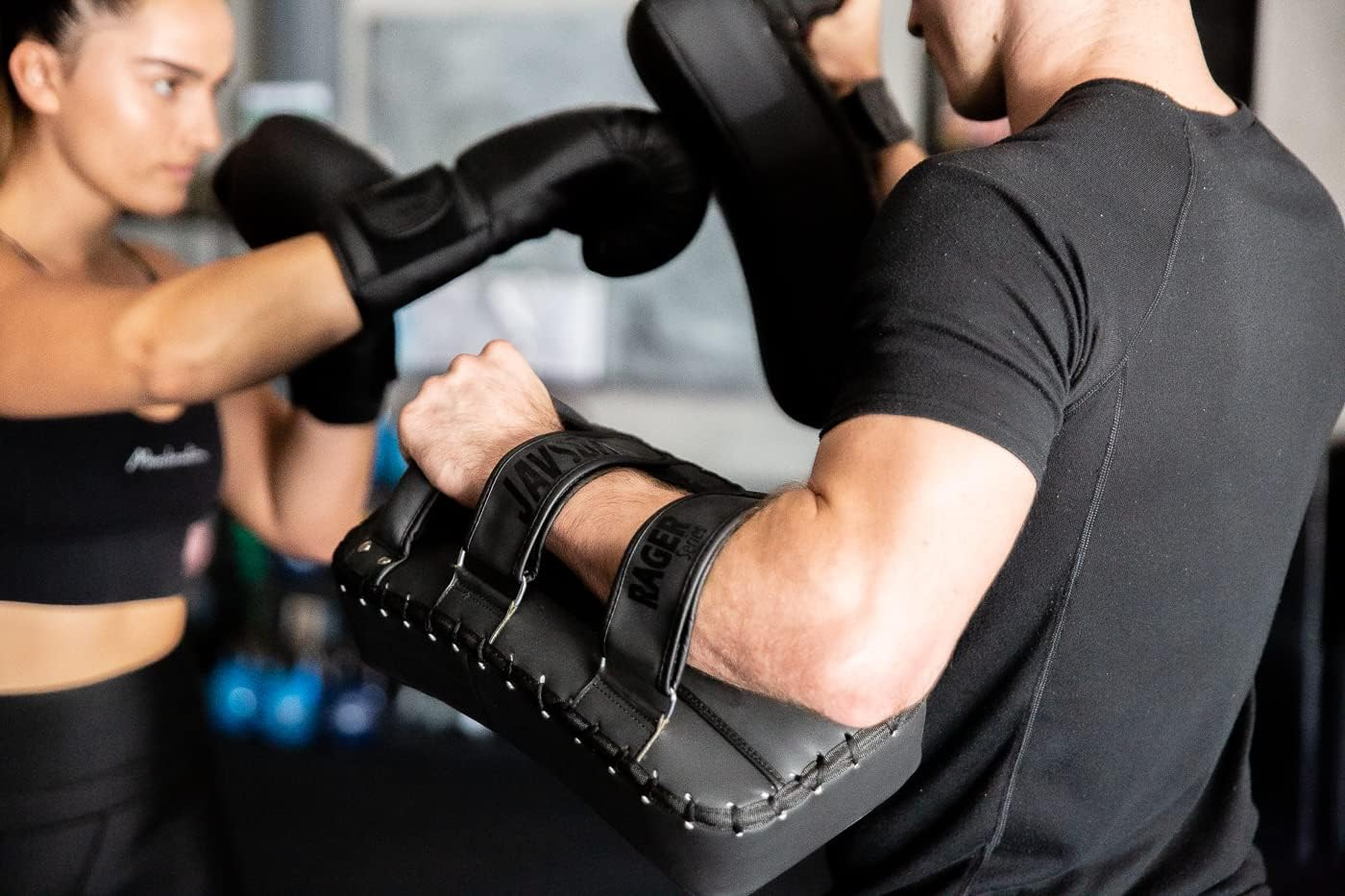 Thai Pads Artificial Leather 1 Unit Curved Shape Kick Training Shield, MMA Muay Thai Pad, Kickboxing Thai Pad for Boxing, Muay Thai, MMA, Kickboxing and Martial Arts Equipment by Javson image number 5