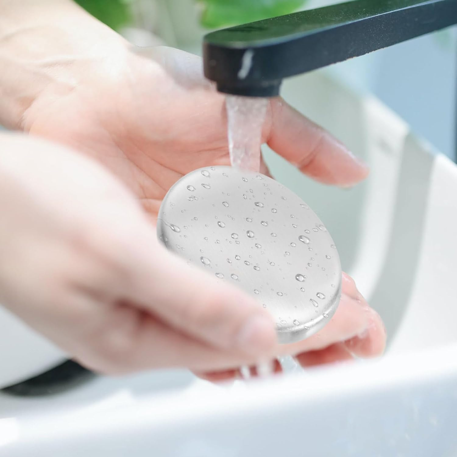 Stainless Steel Odor Removing Soap Bars 2Pcs Metal Soap for Fish and Garlic Smell Removal Kitchen Hand Cleaning Gadget for Home Use