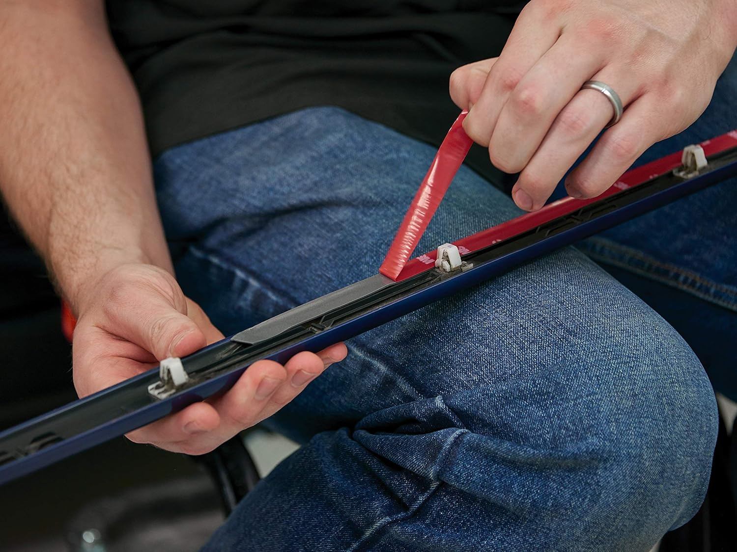 3M 03609 Scotch-Mount 1/2" X 5' Molding Tape image number 1