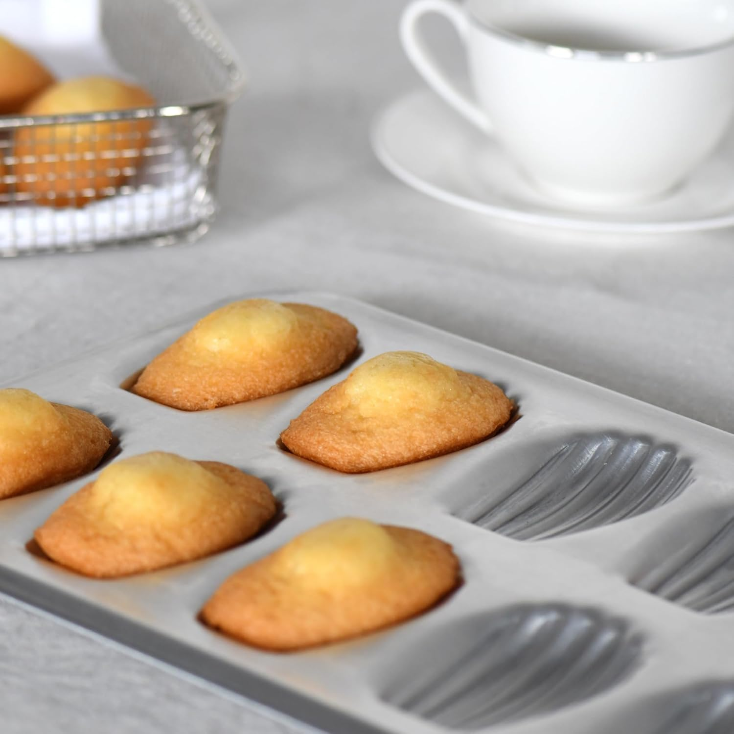 Gobel 2499 12 Count Heavy Tinned Steel Madeleine Sheet Pan, Made in France Silver 15.5 X 7.875 Inch, Tin image number 4