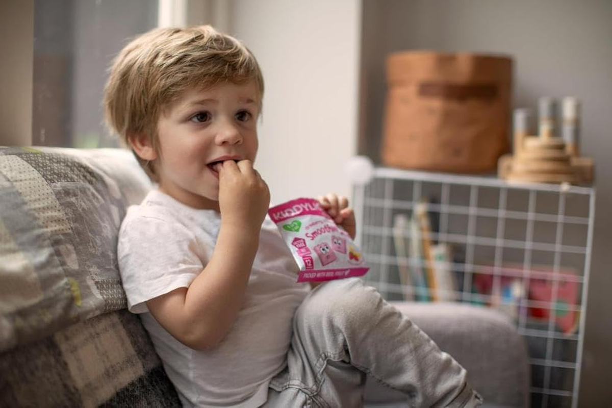 Kiddylicious - Smoothie Melts - Strawberry & Banana - 12+ Months - Real Fruit Kids Treat - 12G image number 5