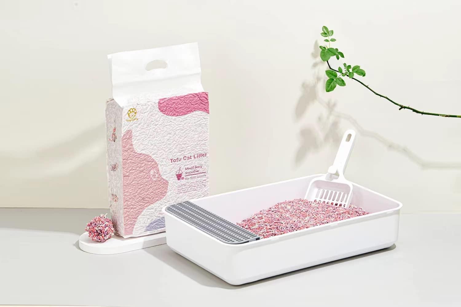 Tofu Cat Litter | Mixed Berry Smoothie | 5.4 KG 12L | Flushable - Direct to Toilet | Natural and Biodegradable | Quick Clumping and Low Track | Strong Deodorizer with Maximum Water Solubility | image number 6