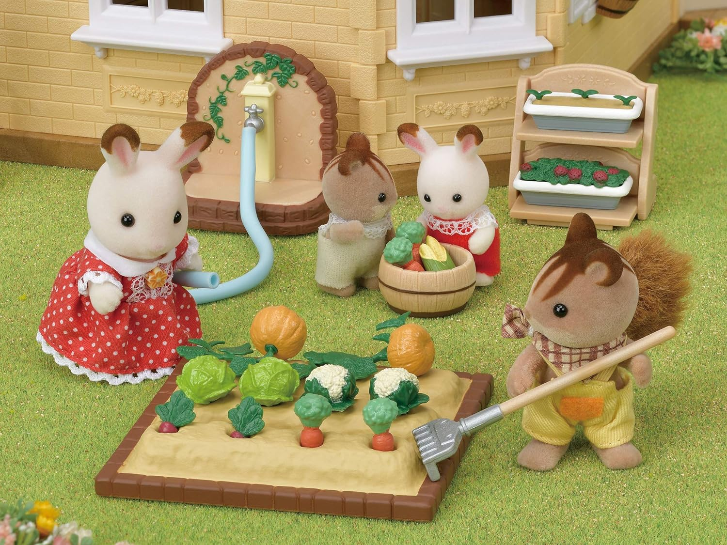 Epoch Sylvanian Families Sylvanian Family Vegetable Gardening Set KA-616 (Japan Import) image number 5