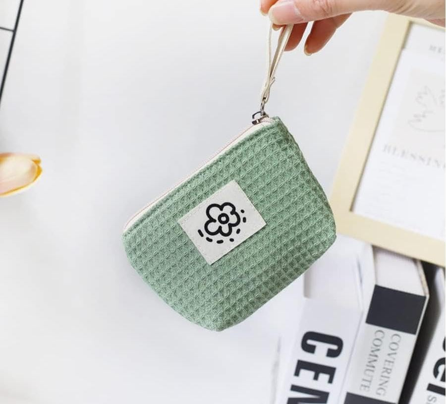 Small Cosmetic Bag,Makeup Bags, Lipstick Pouch Beauty Makeup Lipstick Cosmetic Accessories Organizer Women and Girls (Green, 13 * 8.5Cm) image number 4