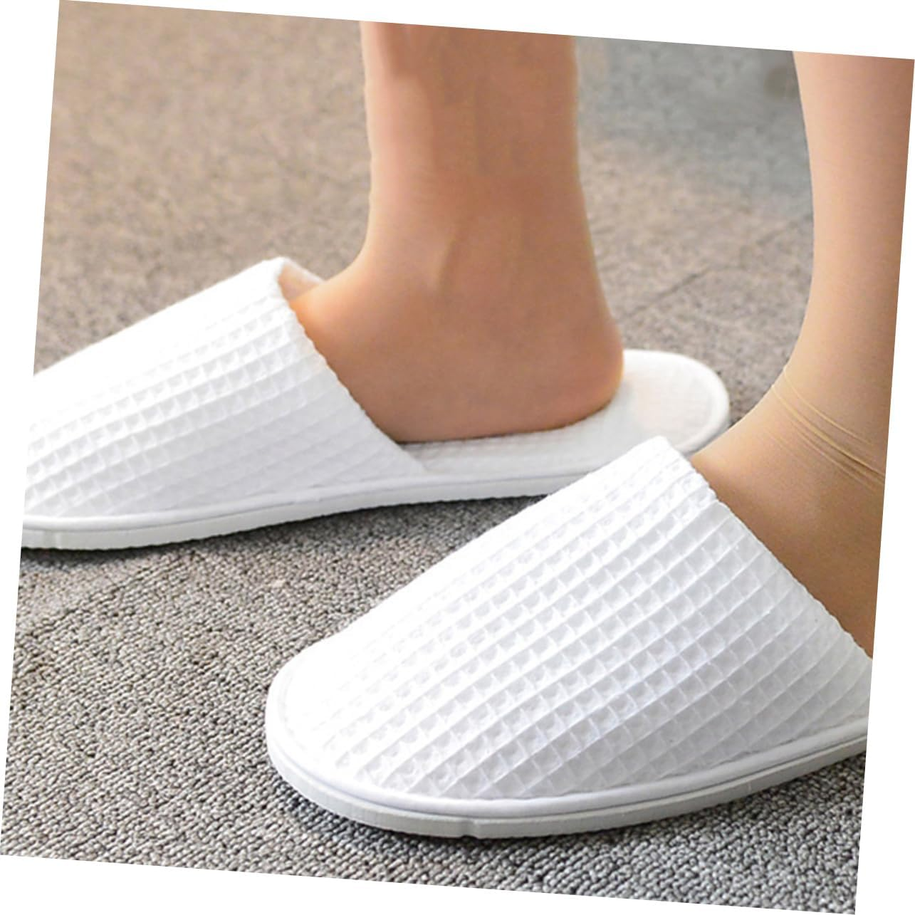 Outanaya Disposable Non-Slip Coral Fleece Spa Slippers 5 Pairs for Hotel Guest Use and Home Visitors, Lightweight Travel and Indoor Footwear Anti-Skid Sole image number 6