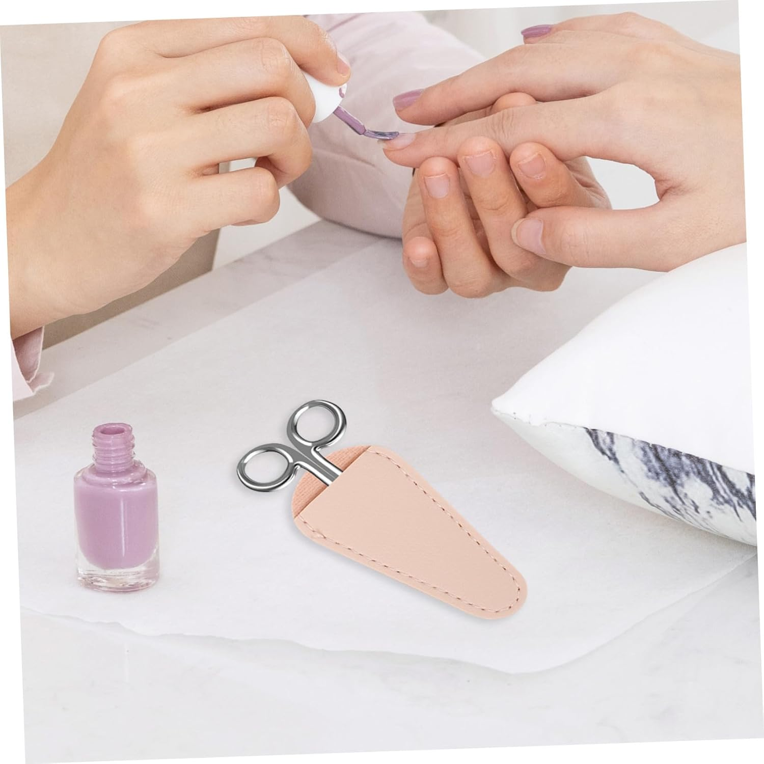 4Pcs Cuticle Nipper Protector Soft PU Leather Scissors Covers Nail Manicure Tool for Salon Use Protective Case