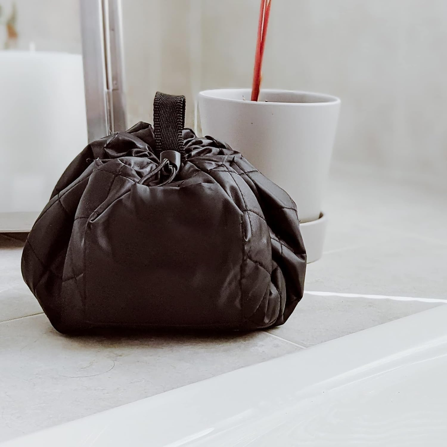 Cosmo Drawstring Cosmetic & Makeup Bag Organizer, Lazy Toiletry Bag Waterproof Portable Travel Storage 20 Inch,Pink - Black image number 7