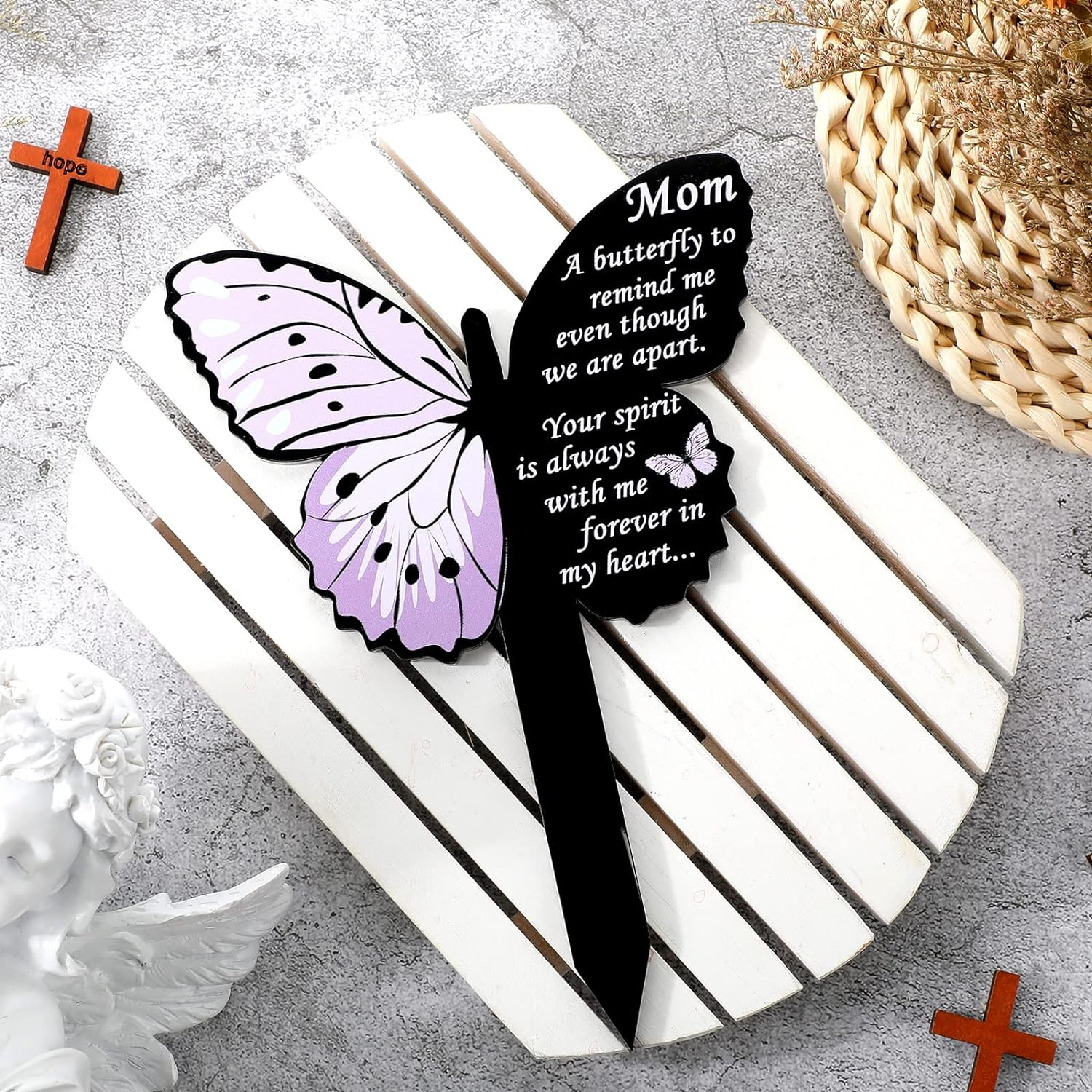 Geosar Mom Memorial Stakes Cemetery Grave Plaque Stake Markers Memorial Butterfly Plaques for Outdoors Sympathy Garden Stake Acrylic Waterproof Garden Grave Decoration(Cute Style)