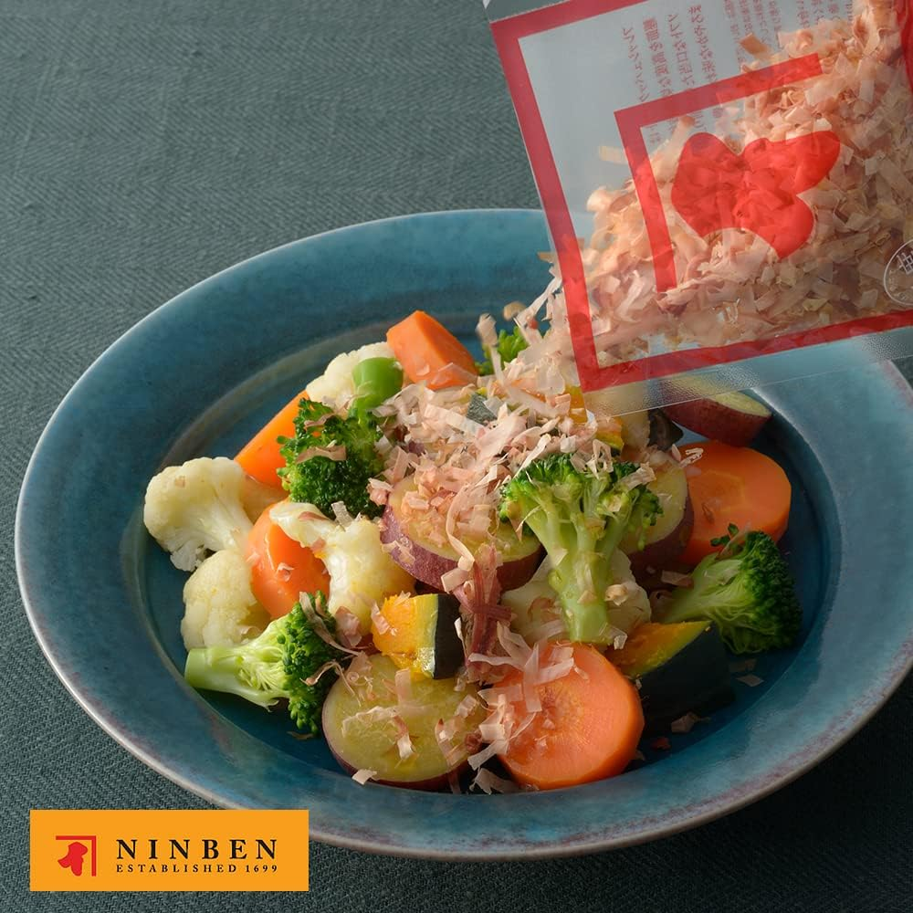 [Ninben] Authentic Dried Bonito Flakes (Hana Katsuo: 花かつお) Fresh Pack | Japanese Katsuobushi (鰹節) | Fresh & Original Flavor | Dried Shaved Skipjack Tuna | Product of Japan (0.95 Oz X 5 Packs + 1 Bonus image number 2