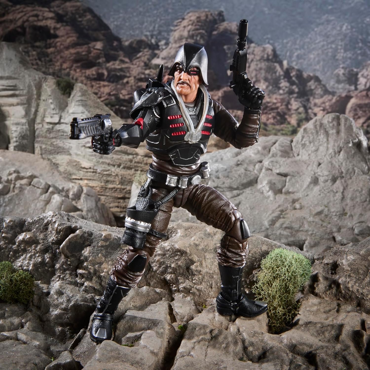 G.I. Joe Classified Series #166, Major Bludd, Collectible 6 Inch Action Figure with 7 Accessories image number 3