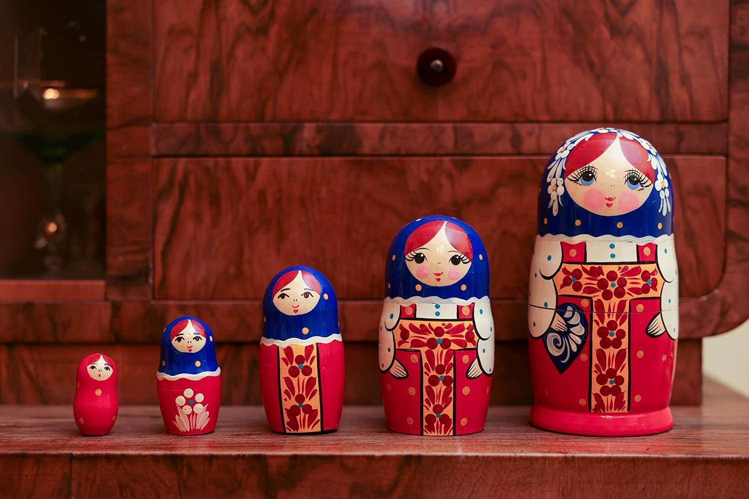 Russian Nesting Dolls, 5 Traditional Matryoshka Red Sarafan Style | Babushka Wooden Dolls, Traditional Costume Design, Hand Made in Russia | Red Sarafan, 5 Piece, 7 Inches
