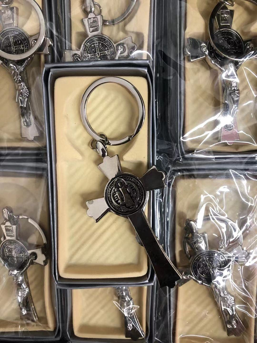 Set of 12 3D Cross Keychain with Gift Box/Party Favor/Baptism Gift Favor/Christening Favor/Cross Charm/Religious Favor image number 4
