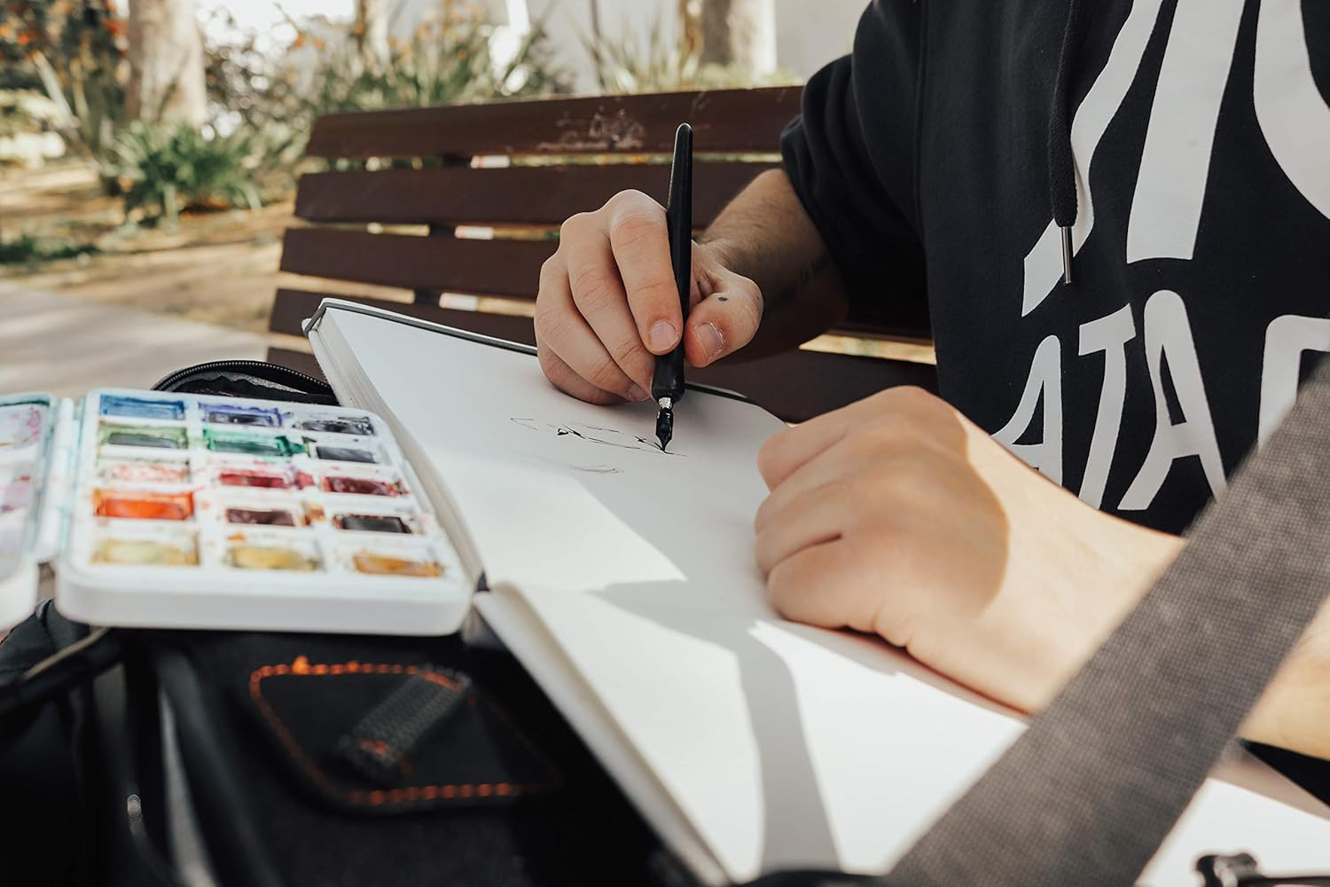 Etchr Mixed Media Sketchbooks for Drawing and Painting I A5 5.8X8.3In Hot Press Smooth 100 Percent Cotton Sketch Watercolor Paper I Vegan Friendly I 54 Pages Landscape Format image number 5