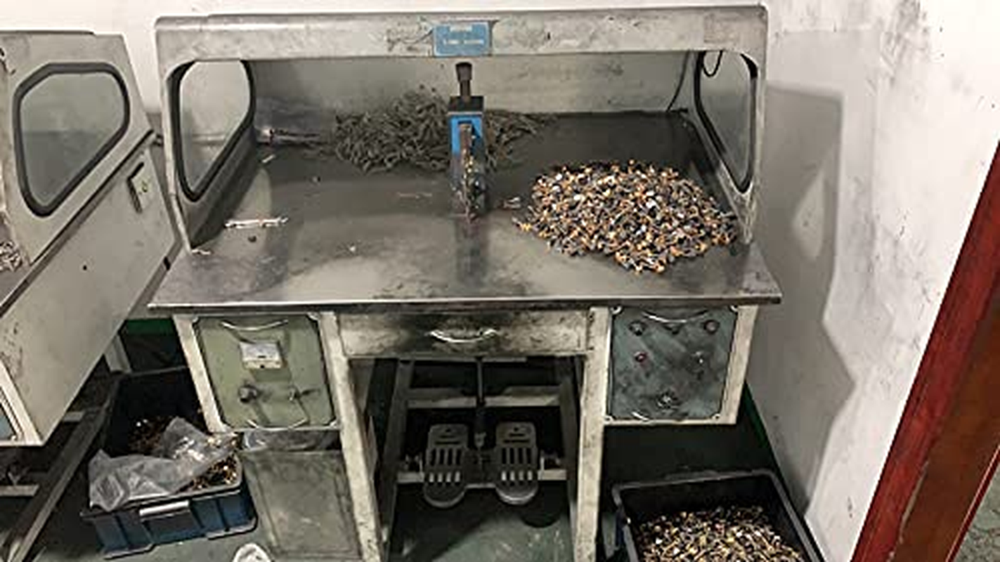 4000, Carbon Brushes Compatible with Rotary Tool 4Pcs image number 2