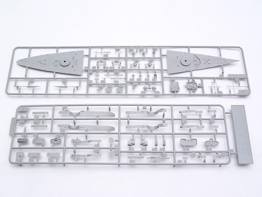 Trumpeter 1/700 Germany Battleship Bismarck 1941 Plastic Model Kit image number 2