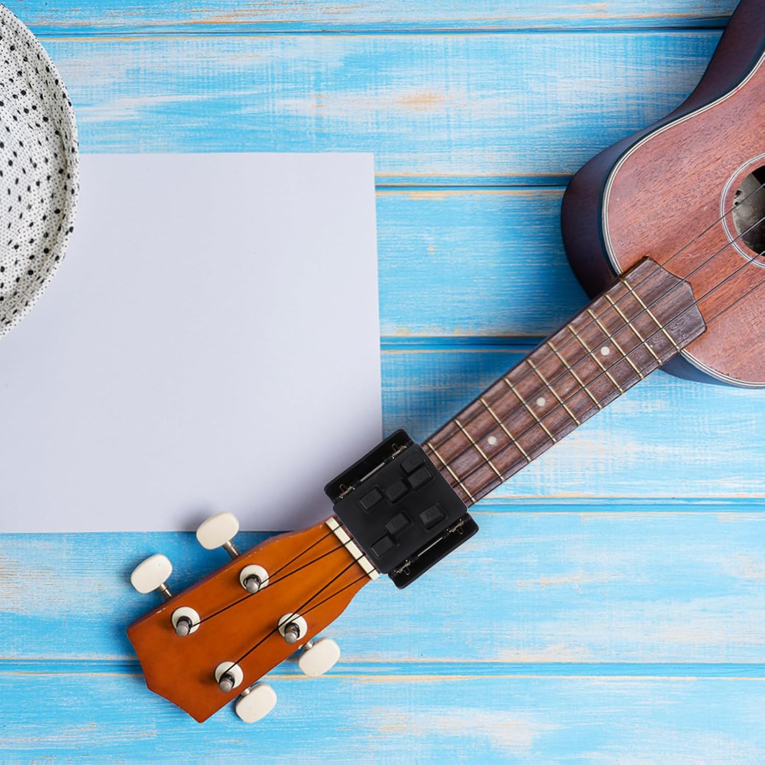 SUPVOX Ukulele Chord Practice Aid for Beginners - Black Plastic Ukulele Learning System with Seven Chords, Ideal for Quick Progression and Correcting Playing Gestures image number 5