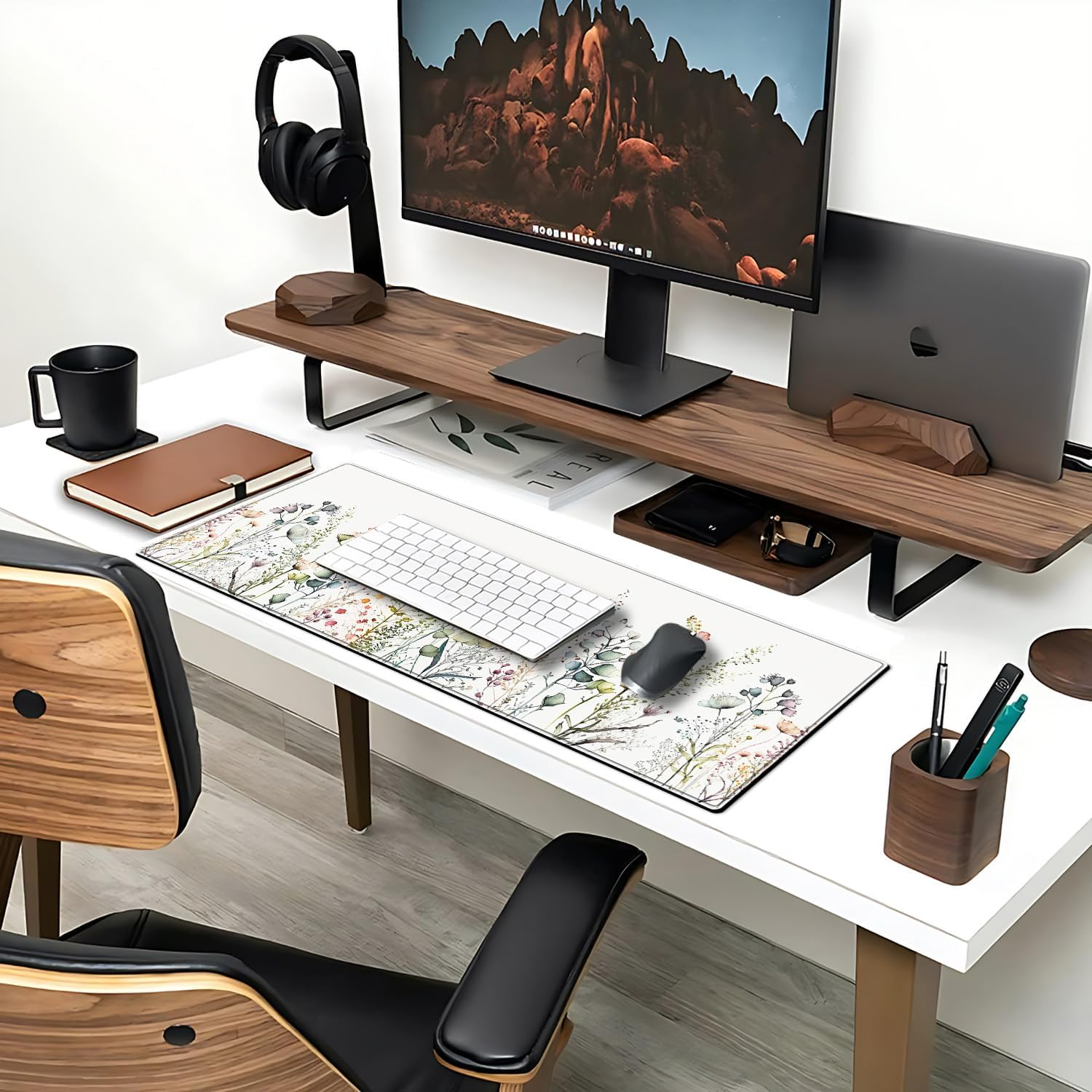 Flower Mouse Pad Large Desk Mat, 31.5X11.8 Inch Mousepad Extended Non-Slip Rubber Base Keyboard Mat with Stitched Edges for Desk Home Office