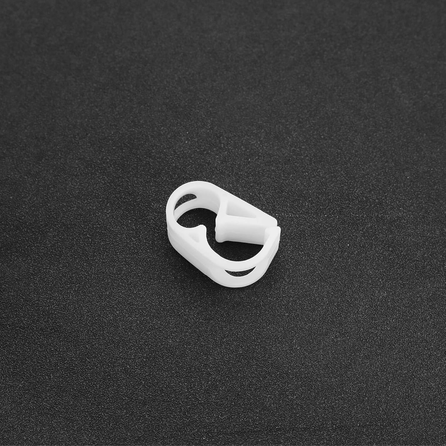 Create Idea 10Pcs Adjustable Tube Clamp PP Tubing Clamps Pipe Clamps Water Flow Control Clip Adjustable Tube Clam for Control Flow of Liquid in the Pipe Fit for 5-8Mm Tube image number 6