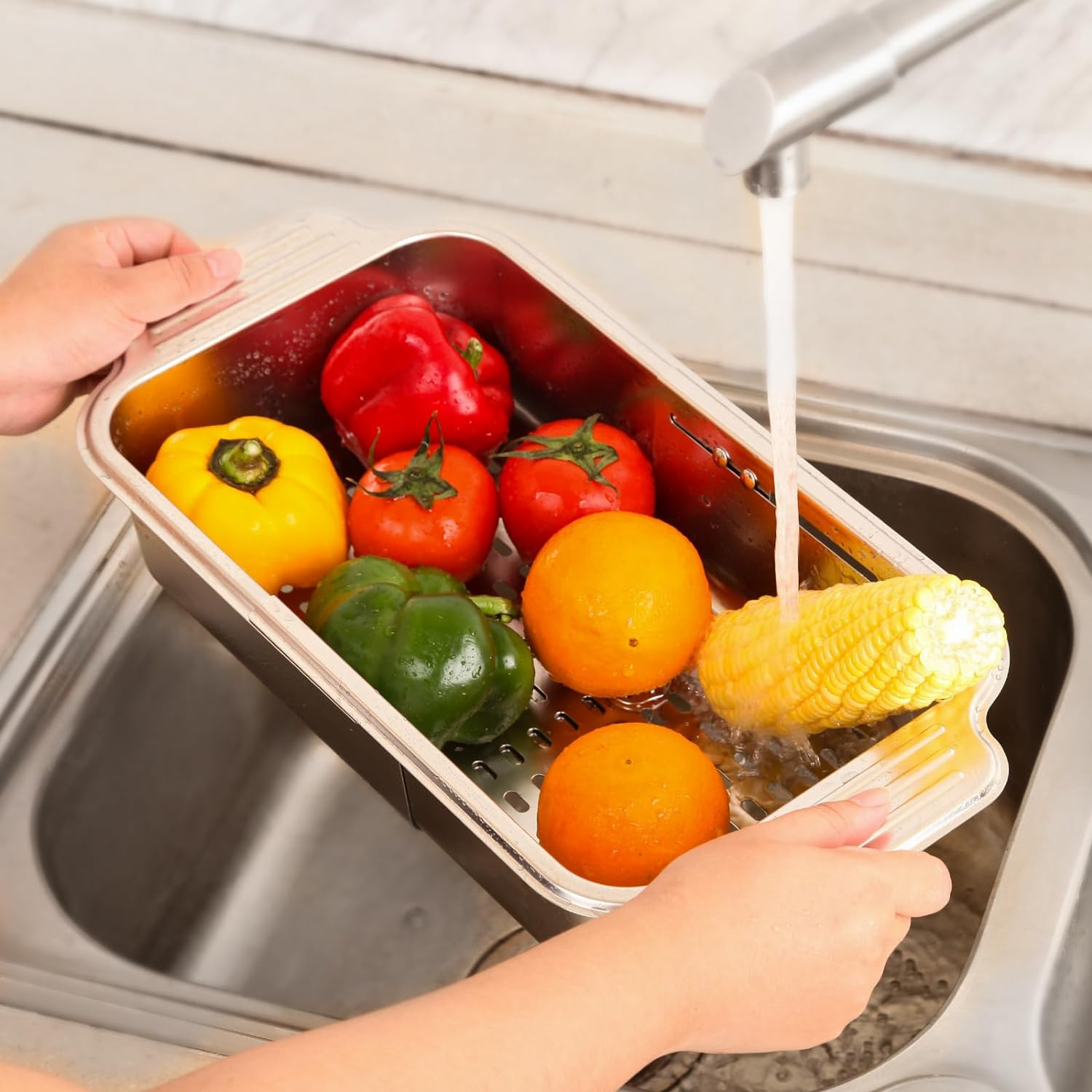 Over the Sink Colander Strainer Basket,Extendable Colander-Stainless Steel,Suitable for Wash Vegetables and Fruits, Drain Cooked Pasta and Dry Dishes, New Home Kitchen Essentials, Large