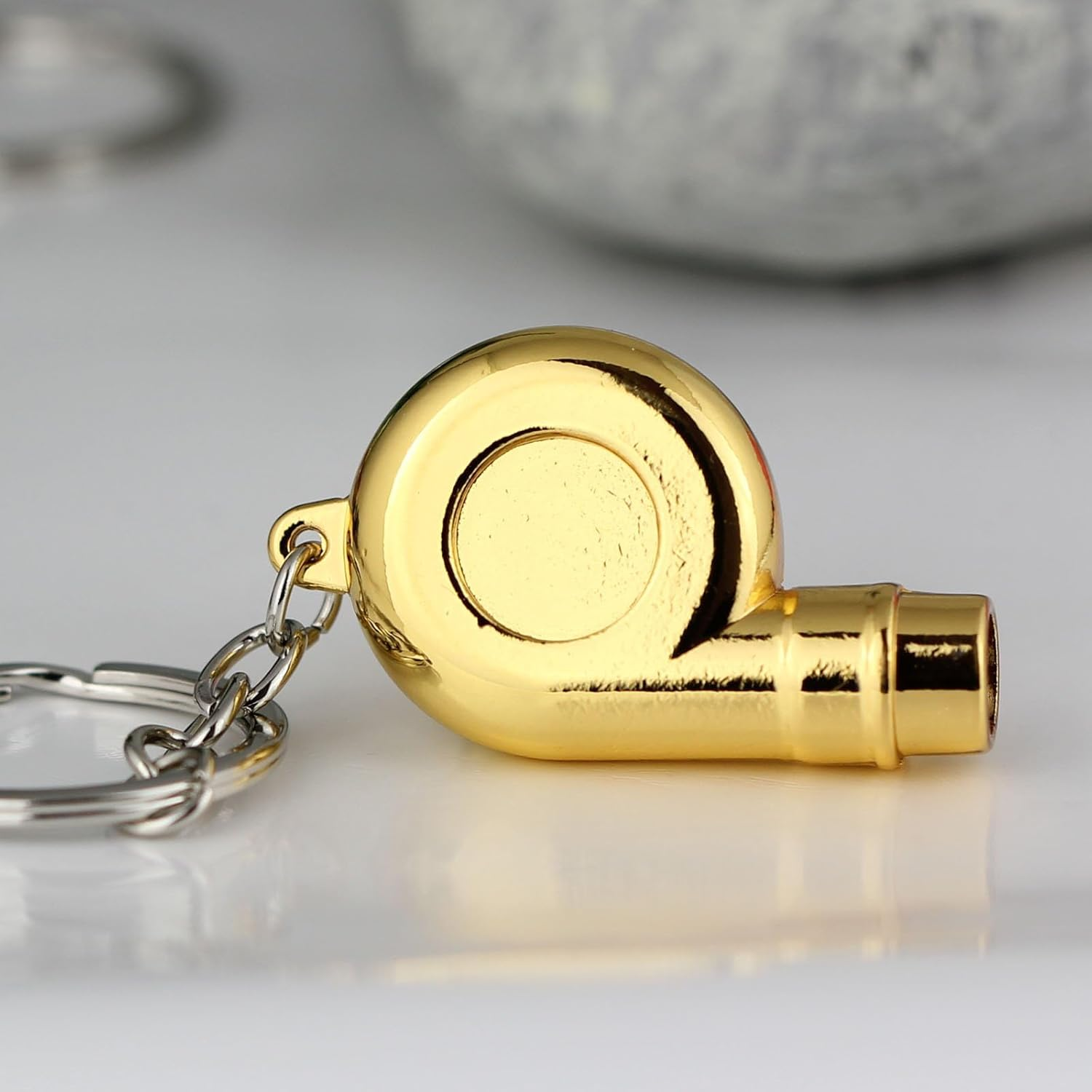 Car Turbo Keychain, Creative Metal Spinning Turbocharger Key Fob, Universal Vehicle Part Keychain Key Ring Decoration - Golden image number 2