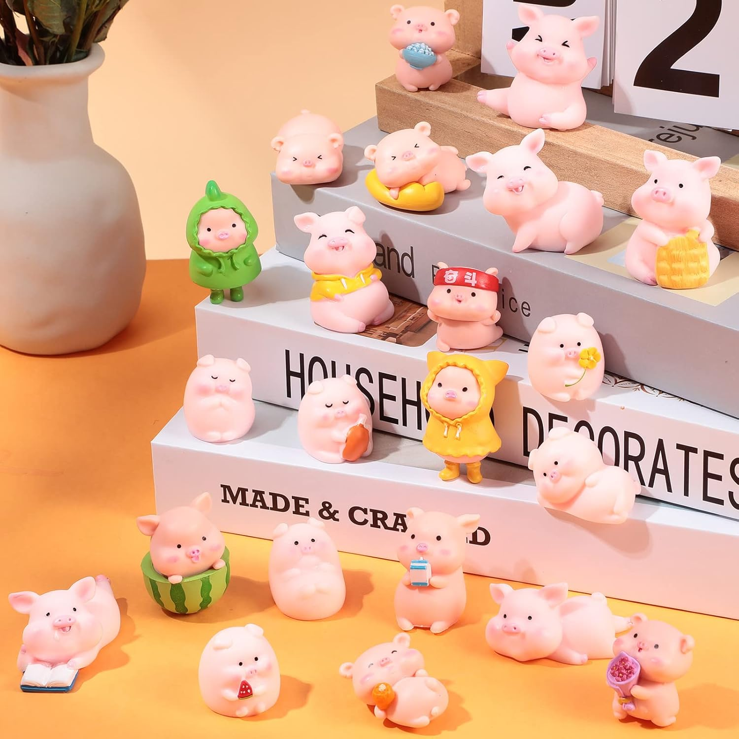 Maitys 31 Pieces Cute Pink Piggy Miniature Figurines Toys Pig Decor Toy Figurine Waterproof Tiny Party Decorations Mini Resin Garden for Cake Toppers Moss Landscape DIY Terrarium Crafts image number 2