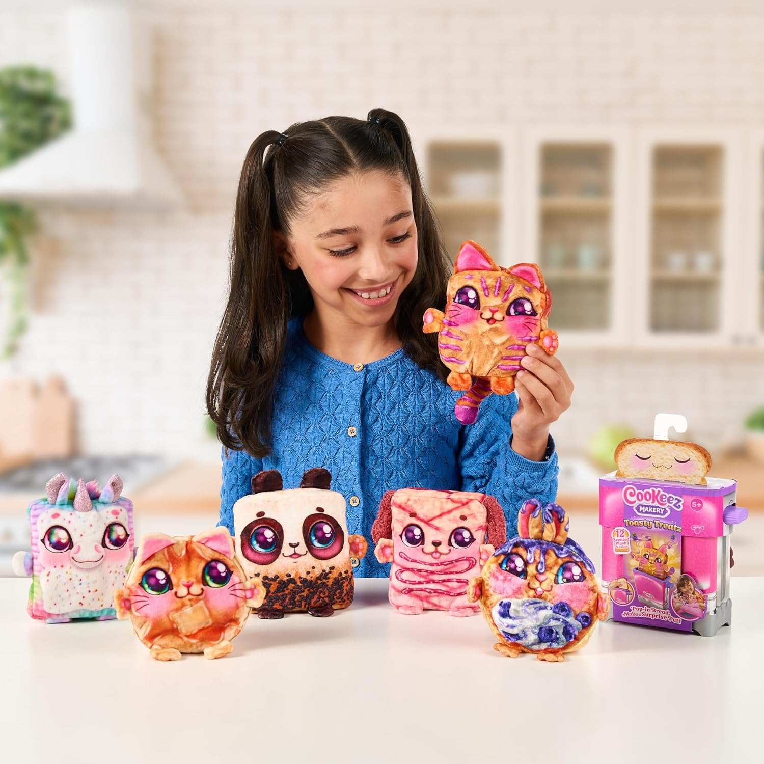 Cookeez Makery Toasty Treatz Toaster Single Pack; Make a Soft and Squishy Surprise Friend. Pop-In-Bread and See a Surprise Pop Up! image number 5