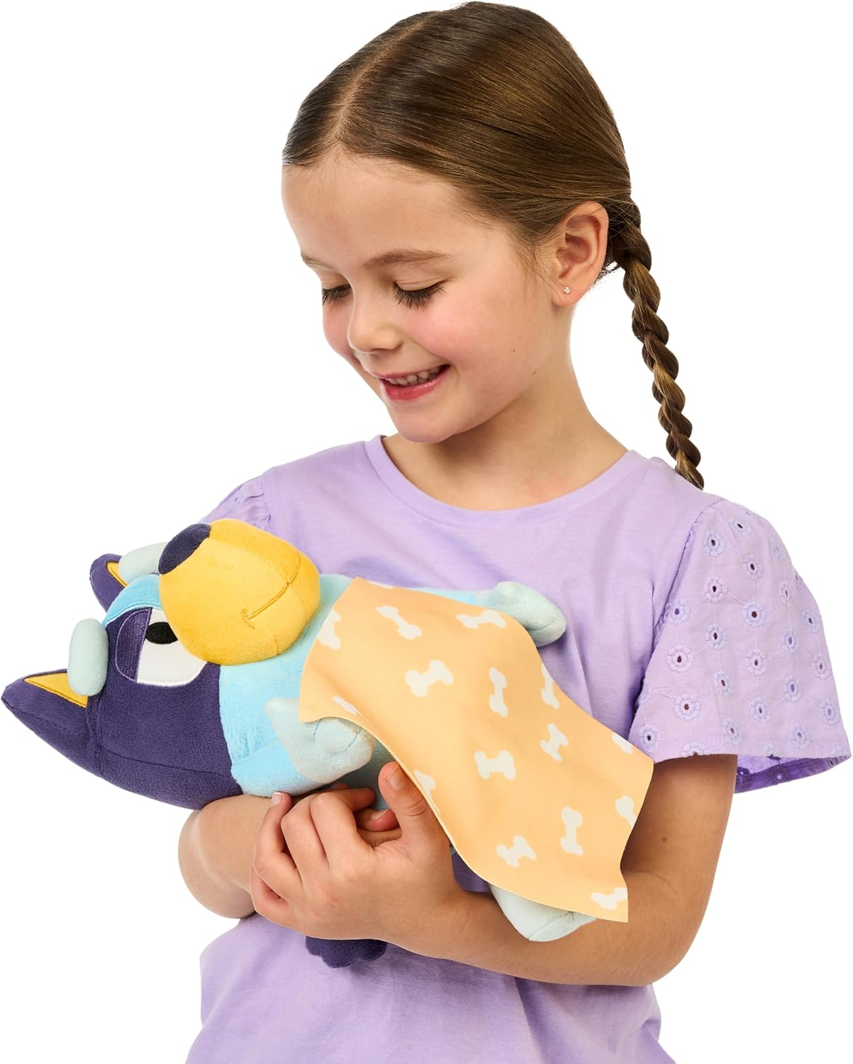 Sleepy Time Bluey 33Cm (13") Plush with Blanket, Press Bluey'S Tummy to Hear 7 Fun Phrases, Sing along with Bluey, so Soft Made with Deluxe Fabrics image number 3
