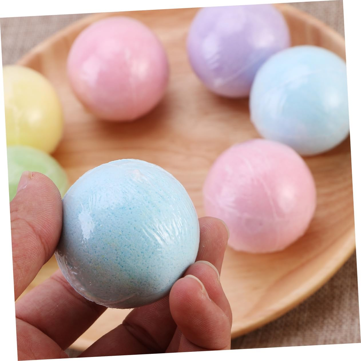 8Pcs 70G Bath Bombs round Bubble Bath Bombs Mixed Colors Relaxation Skin Moisturizing Suitable for Men Women Spa Bathing Experience Random Color
