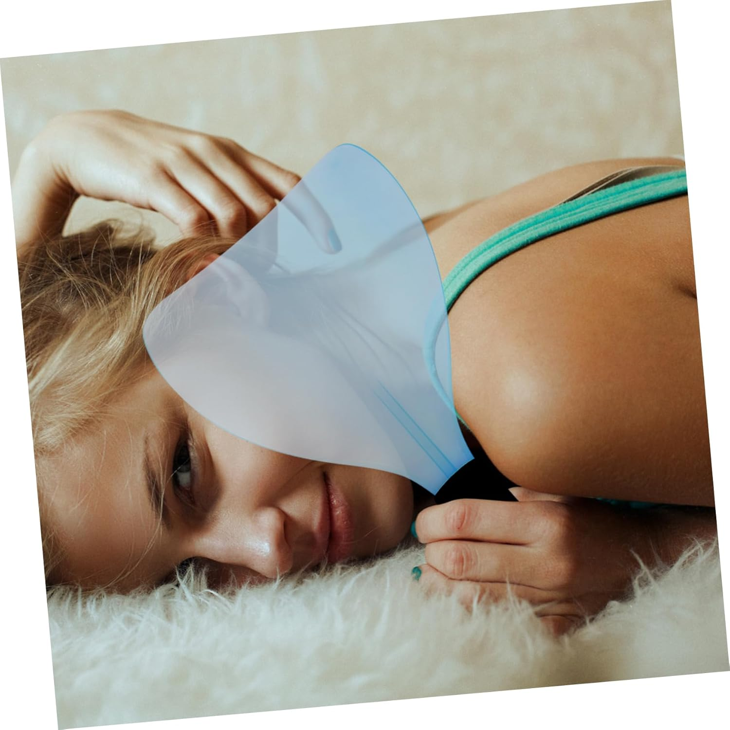 2Pcs Salon Hairdressing Mask for Slip Face Mask Protection during Haircut Sessions Lightweight Design for Haircare Professionals Random Color image number 5