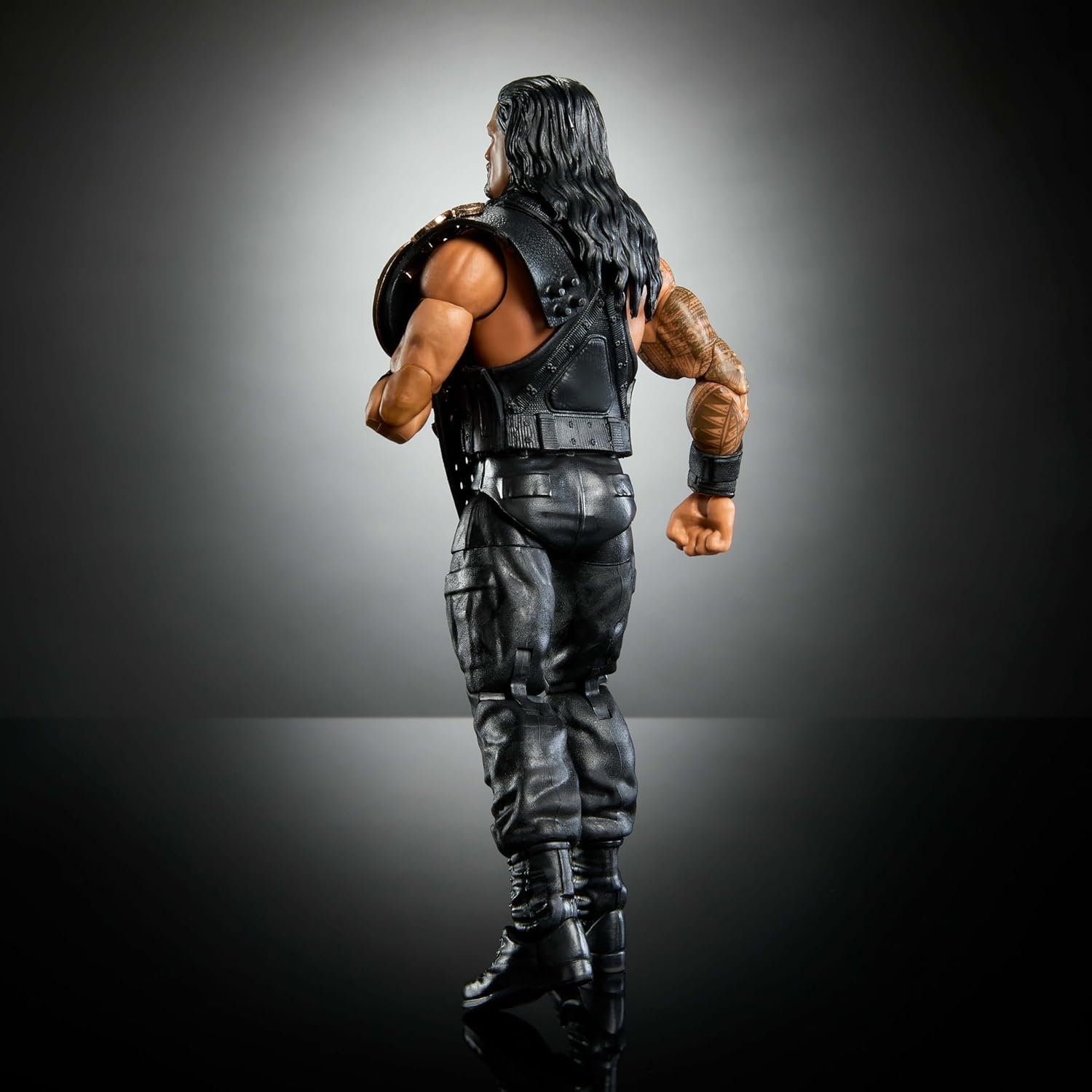 Mattel WWE Elite Action Figure & Accessories, Greatest Hits 2025, 6-Inch Collectible Roman Reigns with 25 Articulation Points & Swappable Hands image number 5