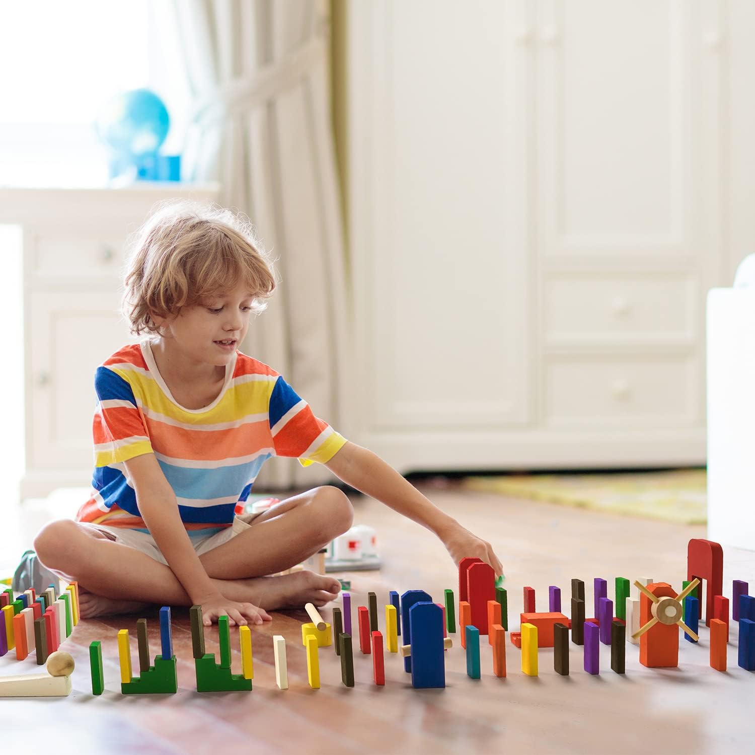 Calmado - Dominoes, 1000 Pcs Dominoes Set, Games/Toy Made from Wood, Family Games Domino Grand Edition Set + Bag+ Instruction Manual + Accessories image number 4