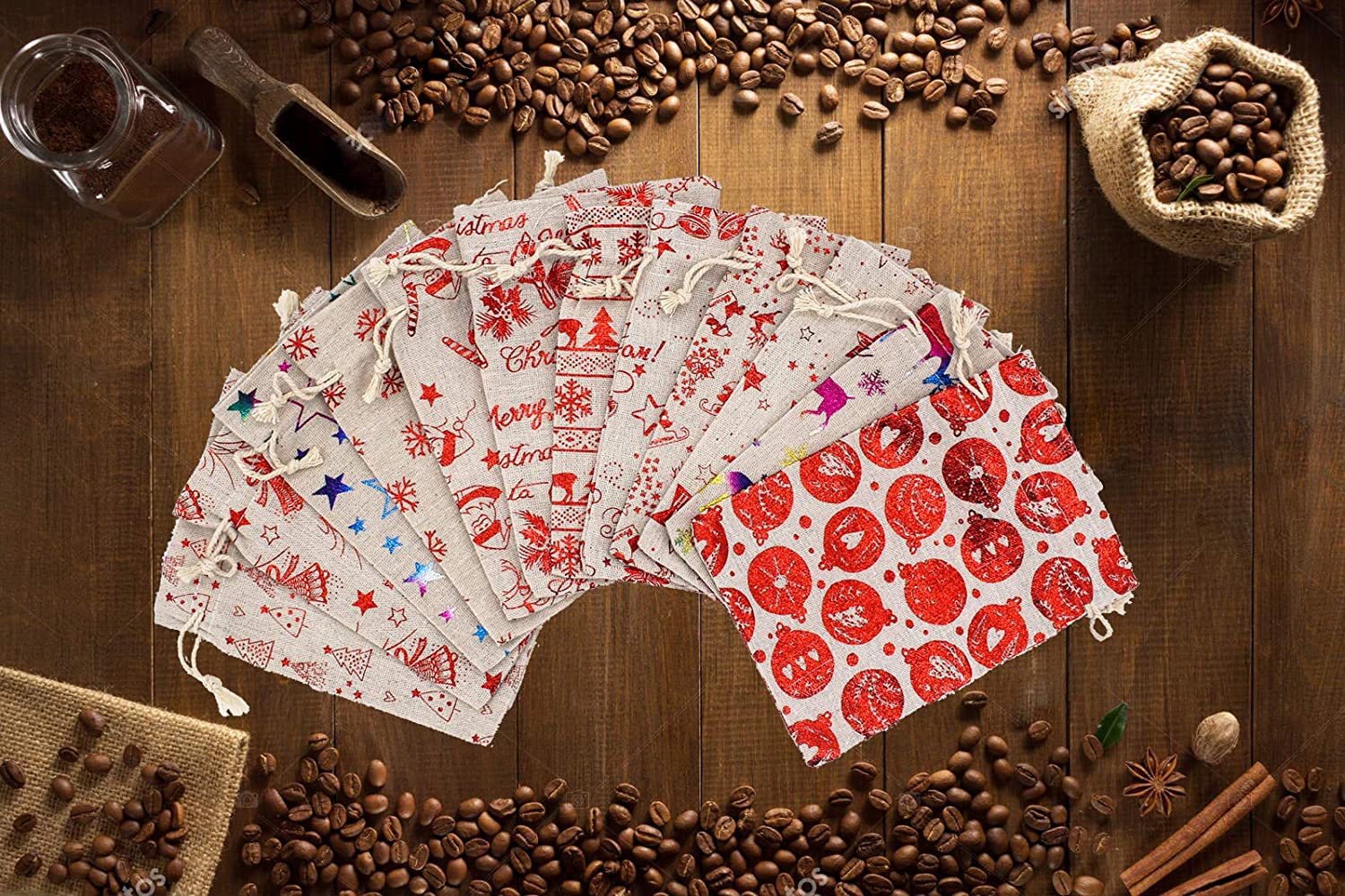 AOOTOOSPORT Christmas Burlap Bags with Drawstring, 5 X 7 Inch Christmas Favor Bags Jewelry Candy Pouches Sacks, Mini Storage Bag for Wedding Christmas Festive Candy Goody Storage DIY Craft - 12 Pcs image number 6