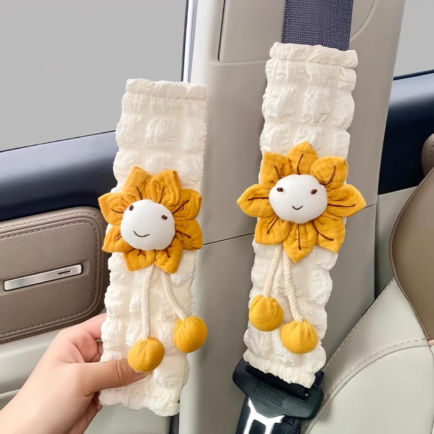 Cute Flower Car Seat Belt Cover Pads 2 Pack & 4 Pack Car Accessories Seat Belt Cushion Neck Cushion Shoulder Strap Protector Universal Seat Belt Cover for Adults and Kids (Sunflower,2)