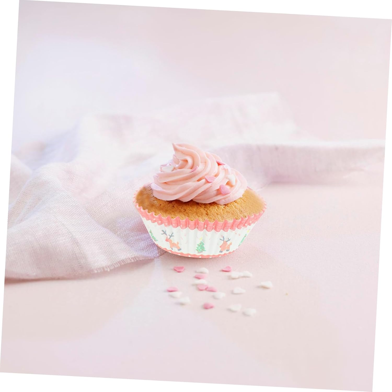 Mikinona Christmas Cupcake Paper Liners 400Pcs Baking Cups Xmas Cupcake Wrappers Food-Grade Baking Paper Suitable for Holiday Party and Birthday Random Style